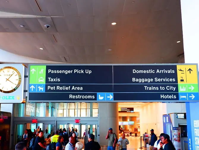 JFK Airport to Manhattan transfer 1