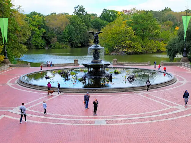 Central Park в Нью-Йорке - Бефезда фонтан