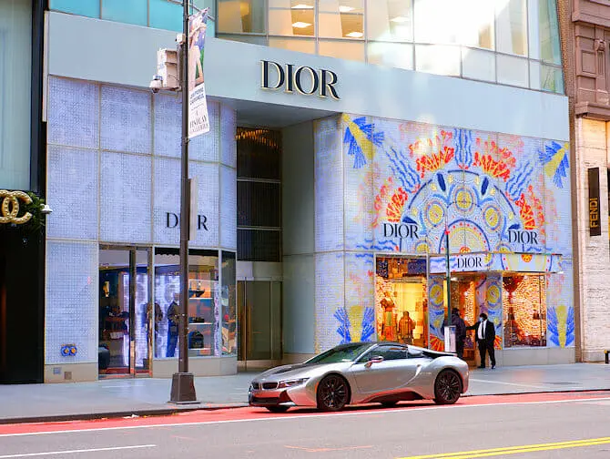 Шопинг в Верхнем Ист-Сайде в Нью-Йорке - Магазин Dior