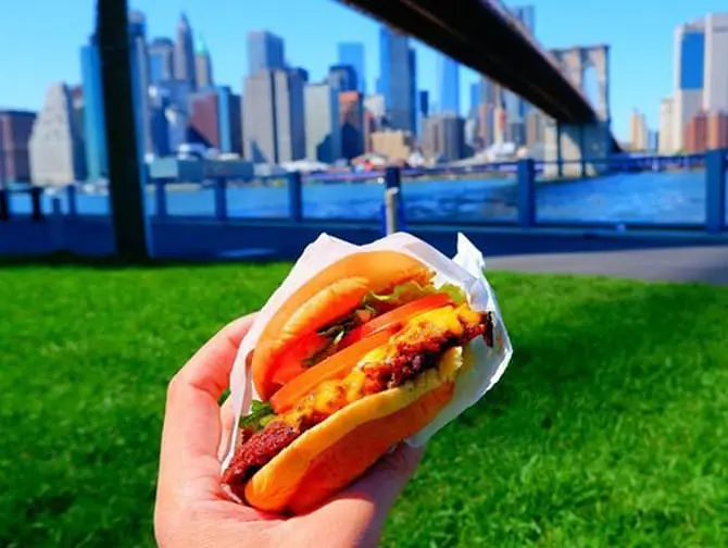 Лучшие гамбургеры в Нью-Йорке