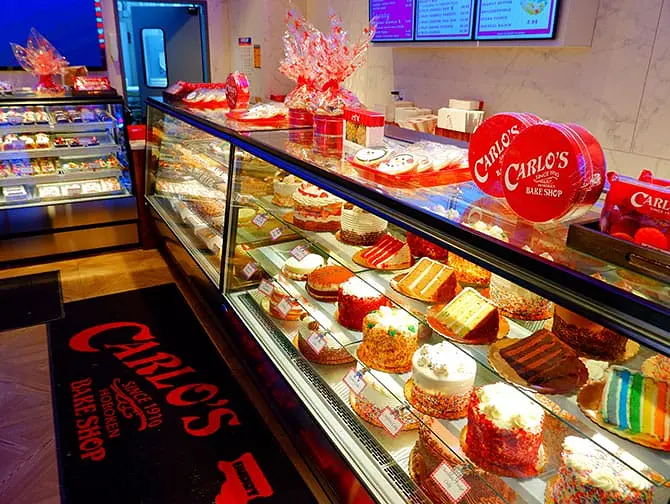 Кондитерская Carlo’s Bakery в Нью-Йорке - Выпечка