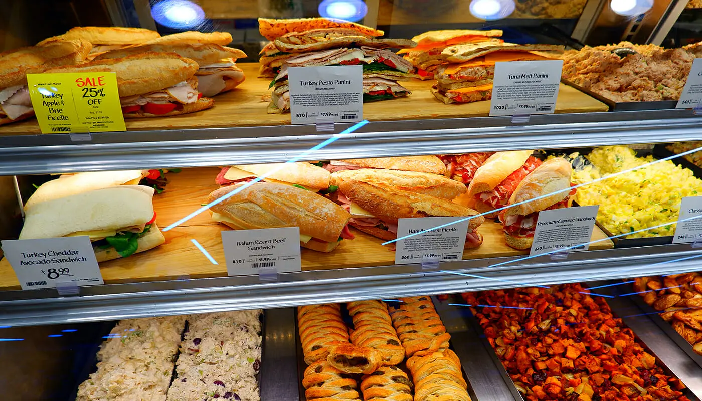 Lunch in New York Deli