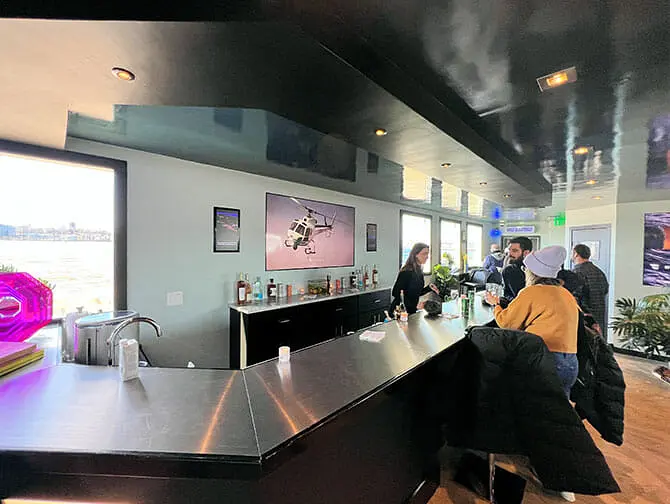 Трансфер на вертолете между аэропортом JFK или Ньюарк и Манхэттеном - Lounge