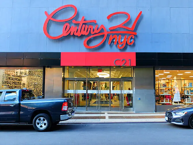 Century 21 в Нью-Йорке