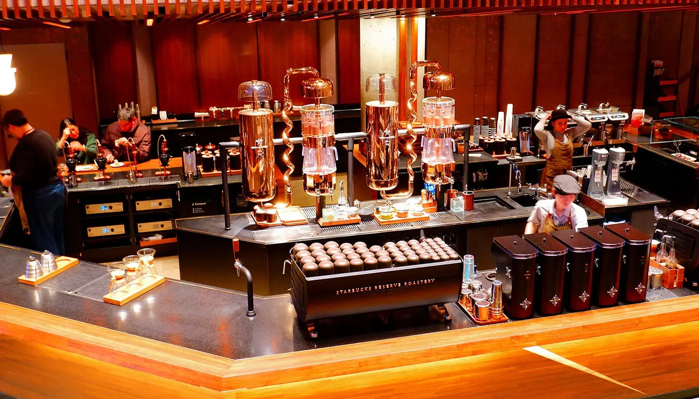 Лучшие кофейни в Нью-Йорке - Starbucks Reserve Roastery New York