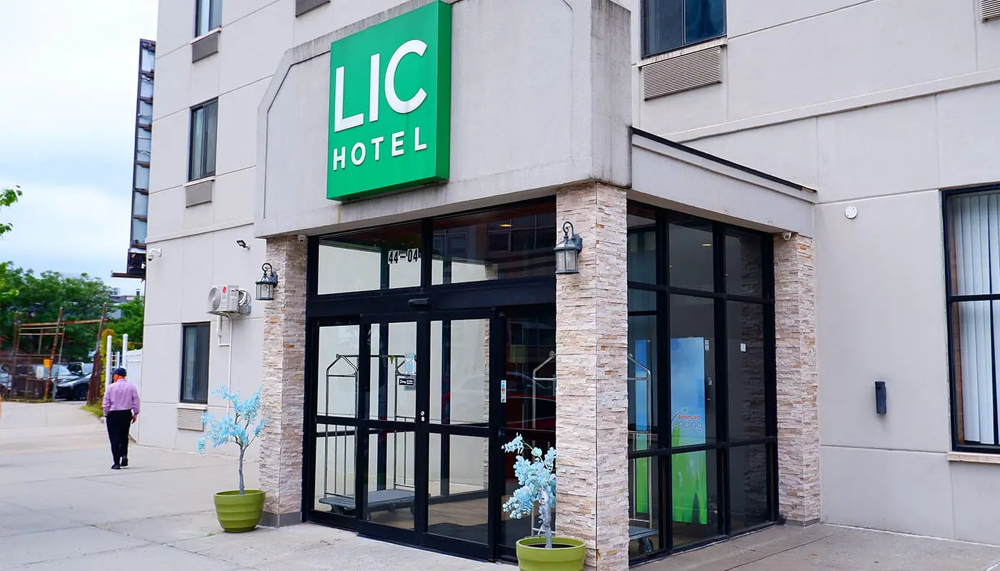 Отели в Лонг-Айленд-Сити - Отель LIC Hotel