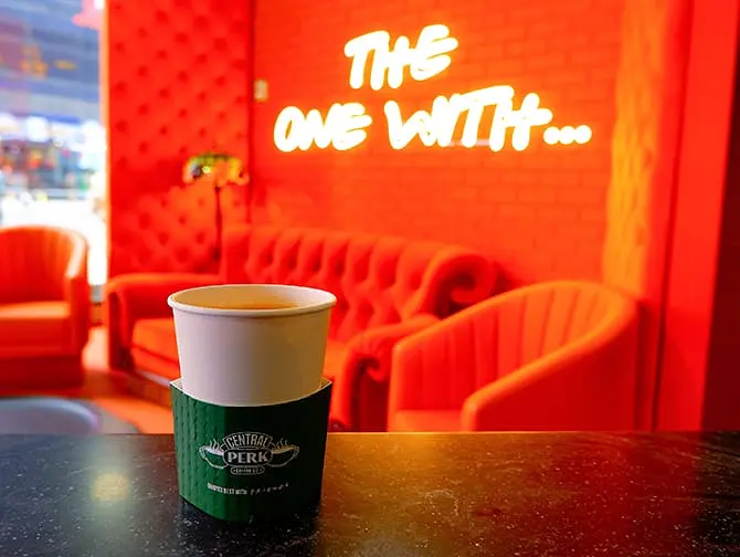 Кофейня Central Perk в Нью-Йорке