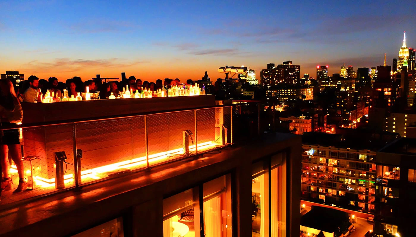 Лучшие ночные клубы в Нью-Йорке - The Roof PUBLIC Hotel