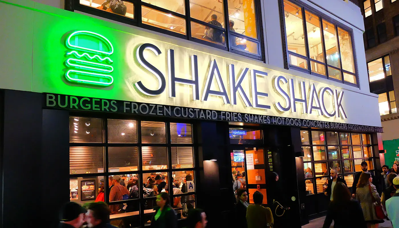 Shake Shack в Нью-Йорке - Сеть быстрого питания в Нью-Йорке