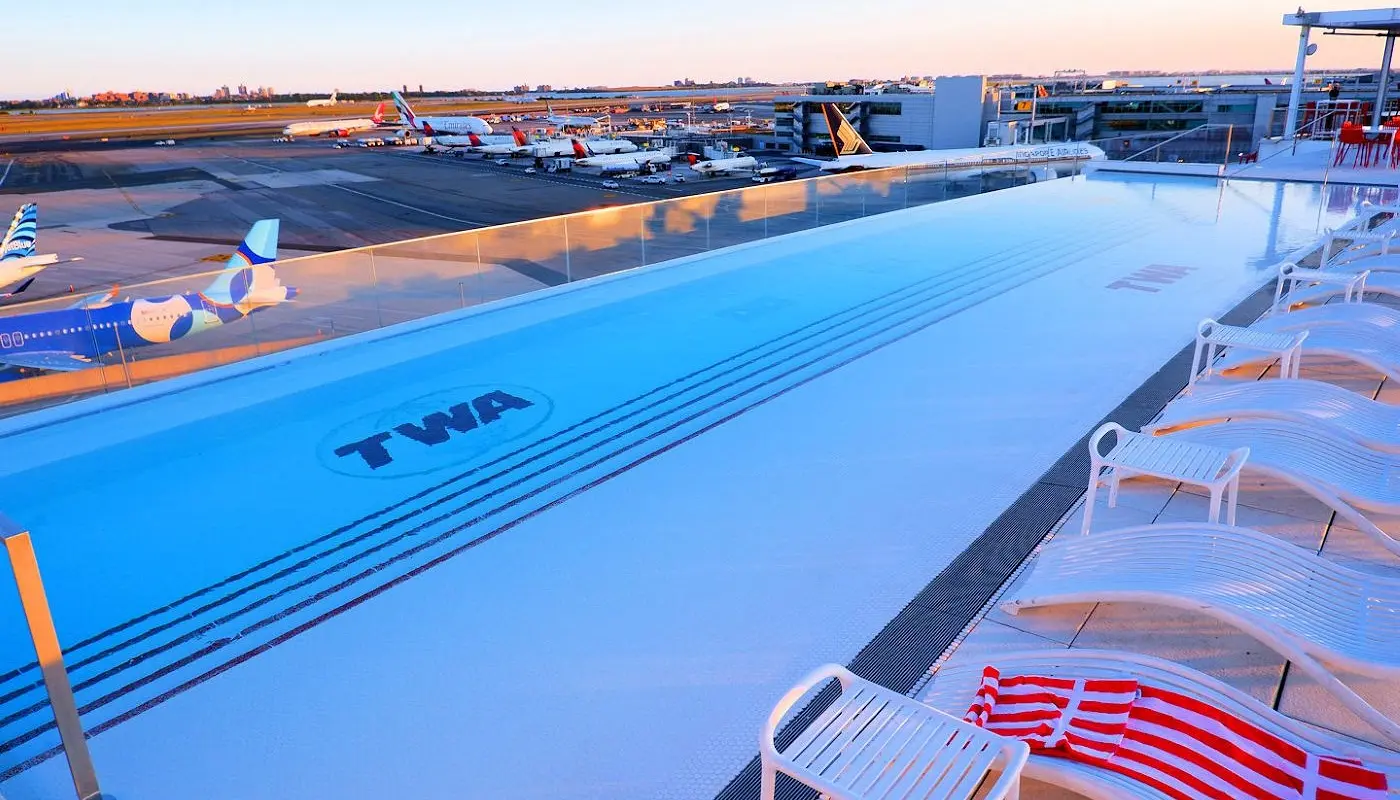 Аэропорт JFK - Бассейн TWA